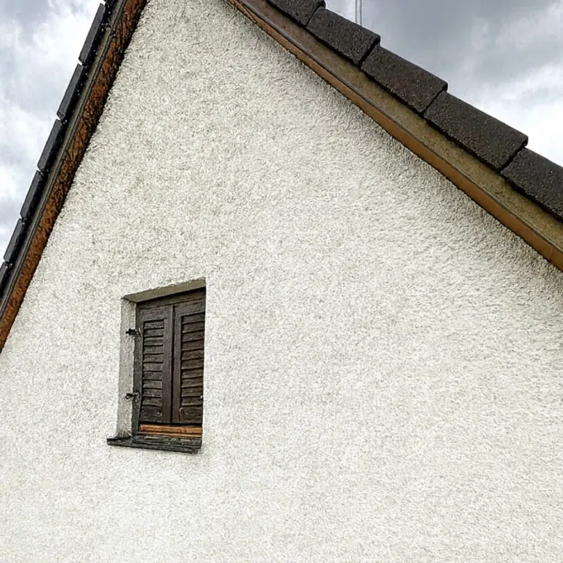Fassade nach der Reinigung durch Dienstleistungsservice Weinzierl