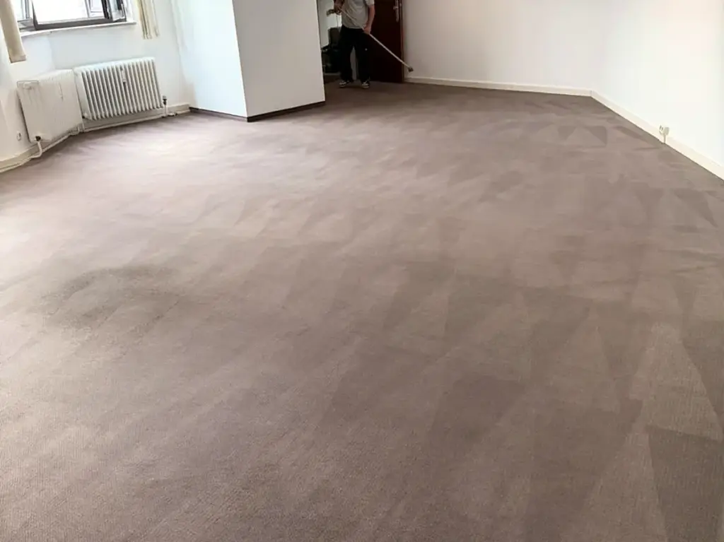 Teppichreinigung in einem Büro in München durch Dienstleistungsservice Weinzierl